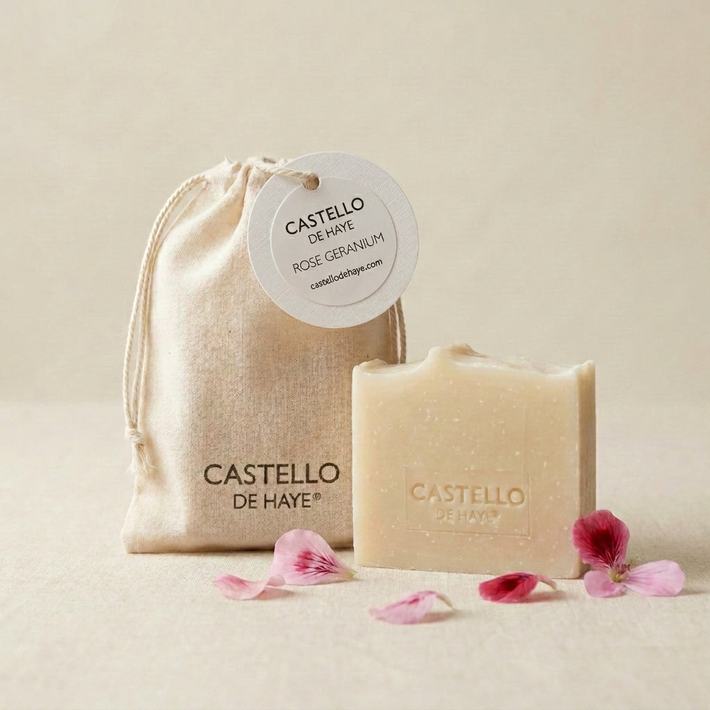 Rose geranium bar soap 40g with flowers – natural sensitive skin soap by Castello de Haye