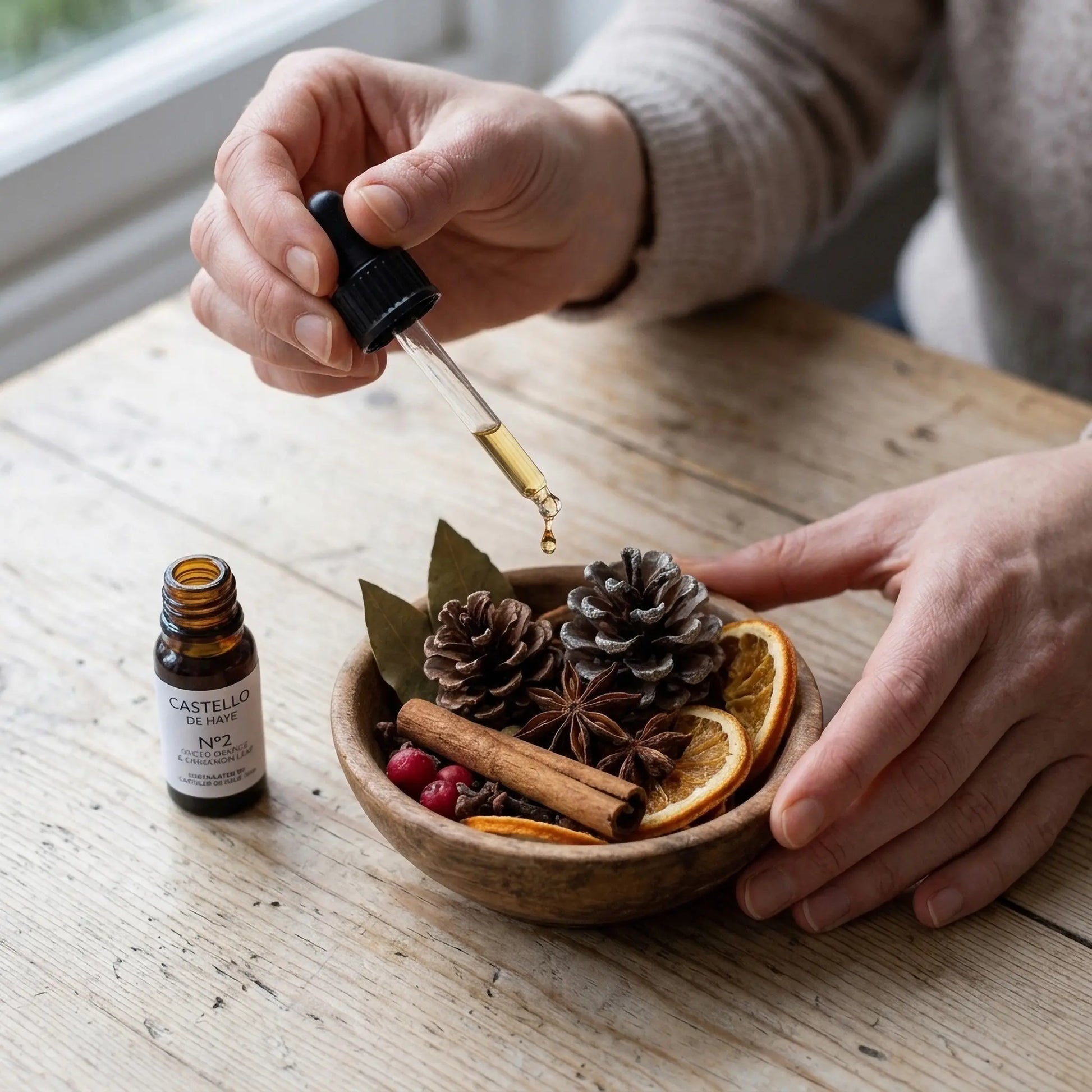 10ml amber apothecary glass bottle with pipette — Spiced Orange & Cinnamon Leaf essential oil